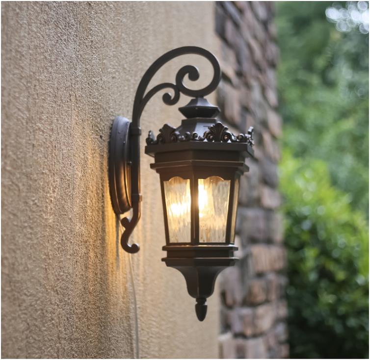 Montanha Sconce Black Metal Outdoor Classical Wall Light Fixtures with Clear Glass